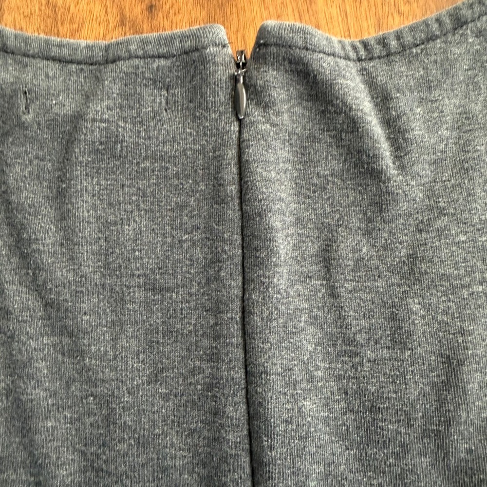 Madewell Gray Bell Sleeve Shift Dress Heather Knit S Minimalist Neutral Office - Picture 9 of 9